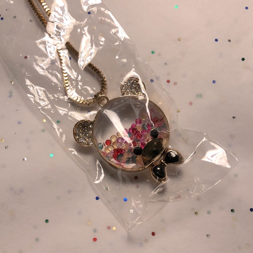 NWT Cute Teddy Bear Rhinestone necklace